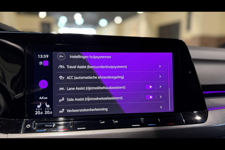 Volkswagen Golf 2.0 TSI GTI Clubsport Nürburgring|Pano|HUD|Matrix|H&K|Maxton|Sfeer|Camera|