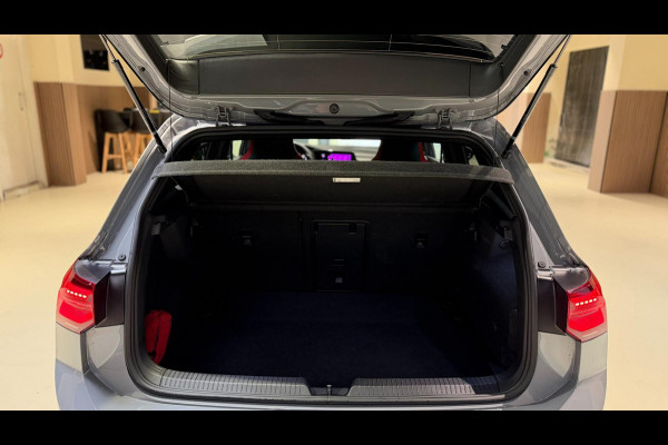 Volkswagen Golf 2.0 TSI GTI Clubsport Nürburgring|Pano|HUD|Matrix|H&K|Maxton|Sfeer|Camera|