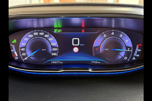 Peugeot 3008 1.2 PureTech Blue Lease Premium Navi, Camera