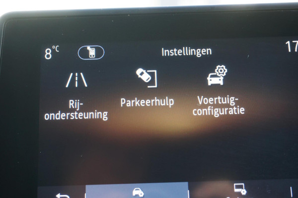 Renault Captur 1.0 TCe 90 Camera+PDC/Metallic lak/Navigatie/ Michelinbanden, bijna nieuw!