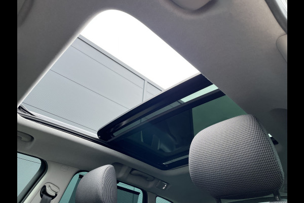 Citroën C3 Aircross 110pk Shine (Elektrisch Schuifdak - Leder incl stoelverwarming - Keyless Entry - Camera - HiFi - Parkeersensoren V+A - 17"incl 4