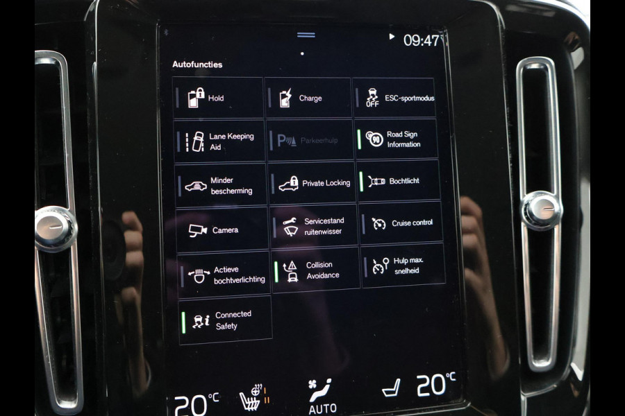 Volvo XC40 1.5 T5 RECHARGE 262 PK PLUG-IN INSCRIPTION + WEGKL. TREKHAAK | ADAPTIVE CRUISE | 19 INCH | CAMERA