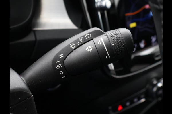Volvo XC40 1.5 T5 RECHARGE 262 PK PLUG-IN INSCRIPTION + WEGKL. TREKHAAK | ADAPTIVE CRUISE | 19 INCH | CAMERA