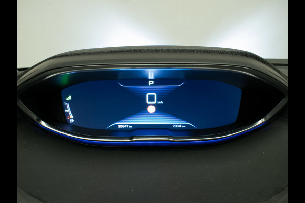 Peugeot 3008 1.2 PureTech Allure Sport (APPLE CARPLAY,NAVI,CAMERA,360 VIEW,ADAPTIVE CRUISE,CLIMATE,GETINT,SPORTSTOELEN,LM VELGEN)