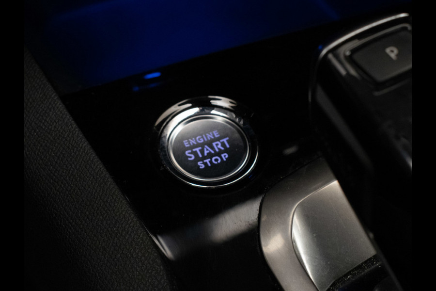 Peugeot 3008 1.2 PureTech Allure Sport (APPLE CARPLAY,NAVI,CAMERA,360 VIEW,ADAPTIVE CRUISE,CLIMATE,GETINT,SPORTSTOELEN,LM VELGEN)