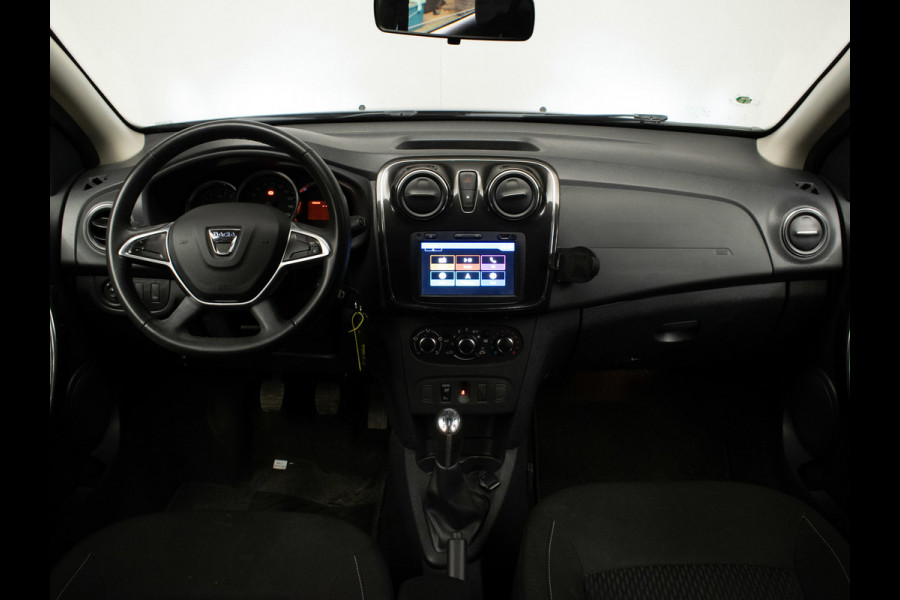 Dacia Logan MCV 0.9 TCe Laureate Sport (NAVI,CAMERA,PDC,CRUISE,BLUETOOTH,ELEKTRISCH PAKKET,SPORTSTOELEN,NETTE STAAT,NIEUWE APK)