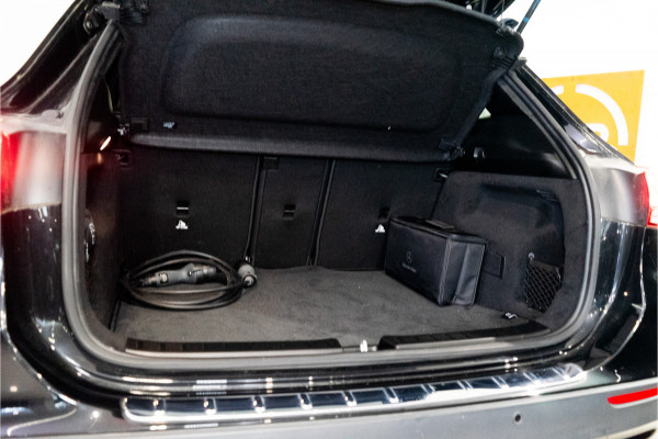 Mercedes-Benz GLA 250 e AMG 218PK | Pano | Sfeer | Carbon | Keyless | Stoelverw. | 12 MND Garantie