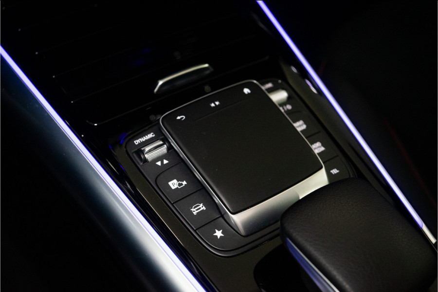 Mercedes-Benz GLA 250 e AMG 218PK | Pano | Sfeer | Carbon | Keyless | Stoelverw. | 12 MND Garantie