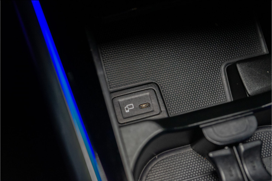 Mercedes-Benz GLA 250 e AMG 218PK | Pano | Sfeer | Carbon | Keyless | Stoelverw. | 12 MND Garantie