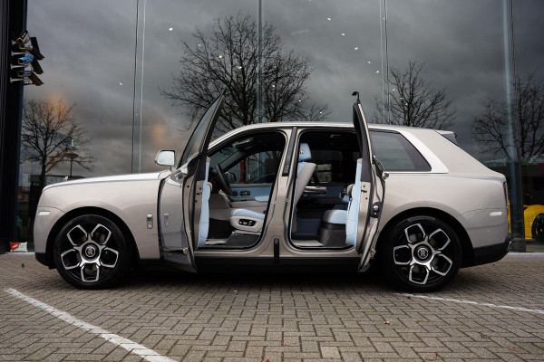Rolls-Royce Cullinan 6.75 V12 / Bespoke Audio / Starlight / Twin-Coachline