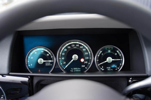 Rolls-Royce Cullinan 6.75 V12 / Bespoke Audio / Starlight / Twin-Coachline