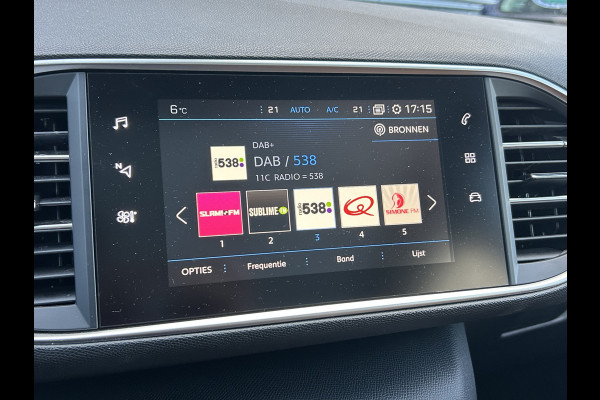 Peugeot 308 SW BWJ 2019 | 1.5HDI 131PK Executive | TREKHAAK | LEER | PANO DAK | PDC 2X | CLIMA | NAVI | CAMERA A |