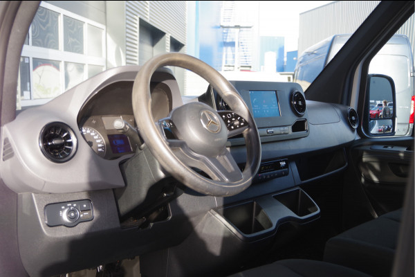 Mercedes-Benz Sprinter 319 3.0 CDI V6 L2H1 AUT. LED, 2.8T TREKHAAK, STANDKACHEL, CAMERA, NAVI, CLIMA