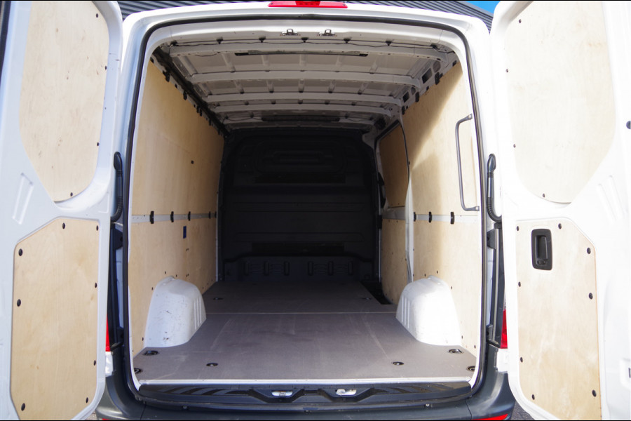 Mercedes-Benz Sprinter 319 3.0 CDI V6 L2H1 AUT. LED, 2.8T TREKHAAK, STANDKACHEL, CAMERA, NAVI, CLIMA