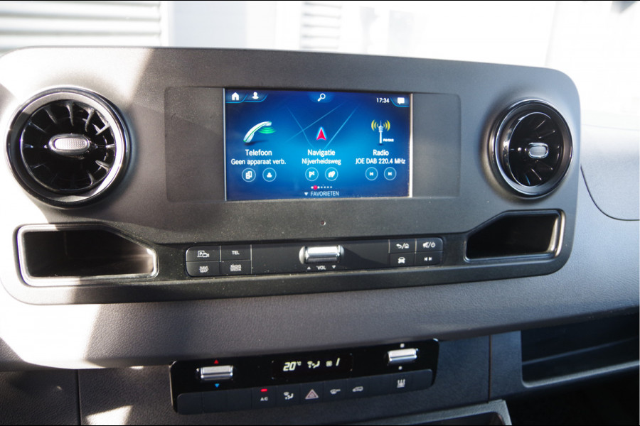 Mercedes-Benz Sprinter 319 3.0 CDI V6 L2H1 AUT. LED, 2.8T TREKHAAK, STANDKACHEL, CAMERA, NAVI, CLIMA