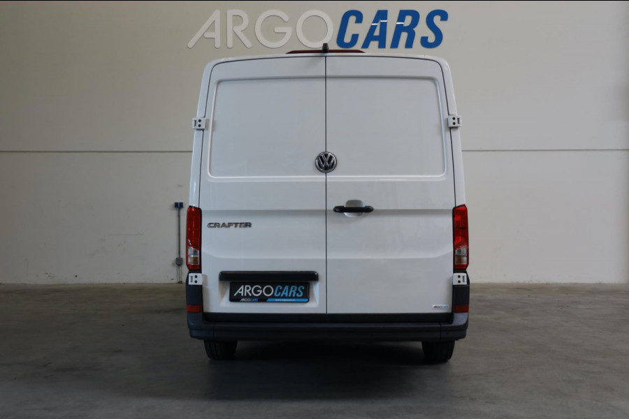 Volkswagen Crafter 35 2.0 TDI L3/H2 140PK AUTOMAAT CAMERA PDC AIRCO NAVI BJ 24 TOPSTAAT ALS NIEUW LEASE V/A 142,- p.m. INRUIL MOG