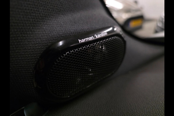 MINI Mini Electric Yours 33 kWh / NAP / 1 EIGENAAR / DEALER ONDERH. / STOELVERW. / CAMERA / KEYLESS / LEDER / PANO / DAB+ / HUD !