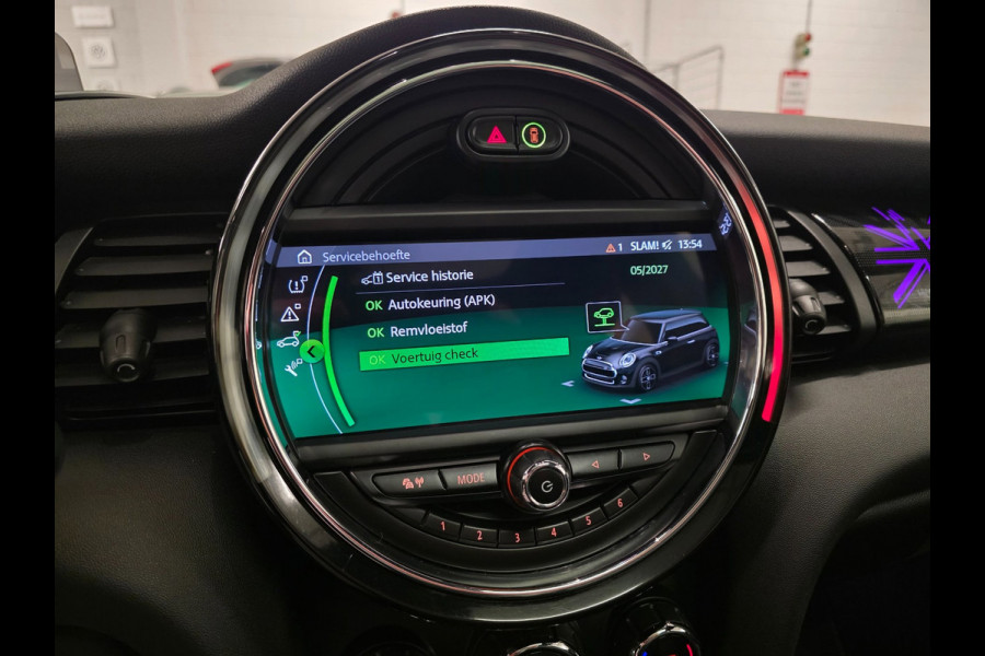 MINI Mini Electric Yours 33 kWh / NAP / 1 EIGENAAR / DEALER ONDERH. / STOELVERW. / CAMERA / KEYLESS / LEDER / PANO / DAB+ / HUD !