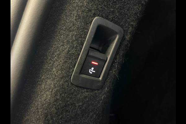 Audi Q4 e-tron 40 Advanced edition 77 kWh|90%SOH|PANO|ACC|ELEK.TREKHAAK|CAMERA|CARPLAY|STOELVERW|NAVI|NL-AUTO|NAP|1e EIG|INCL BTW|