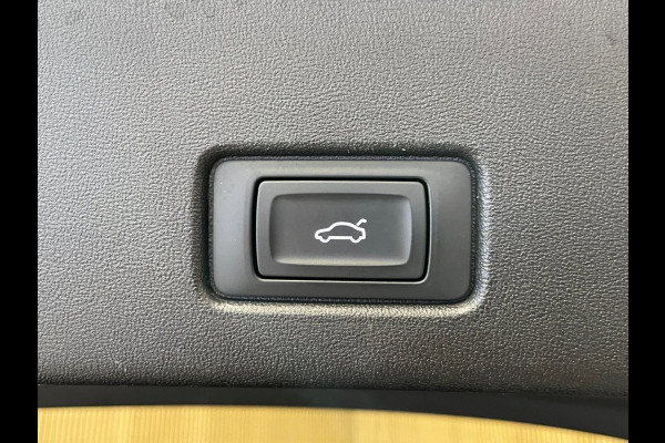 Audi Q4 e-tron 40 Advanced edition 77 kWh|90%SOH|PANO|ACC|ELEK.TREKHAAK|CAMERA|CARPLAY|STOELVERW|NAVI|NL-AUTO|NAP|1e EIG|INCL BTW|