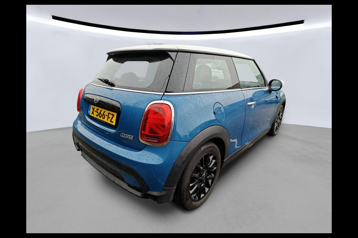 MINI Mini 1.5 Cooper Camden Edition NL-AUTO | LAGE KM STAND | NAVI | 1/2 LEDER