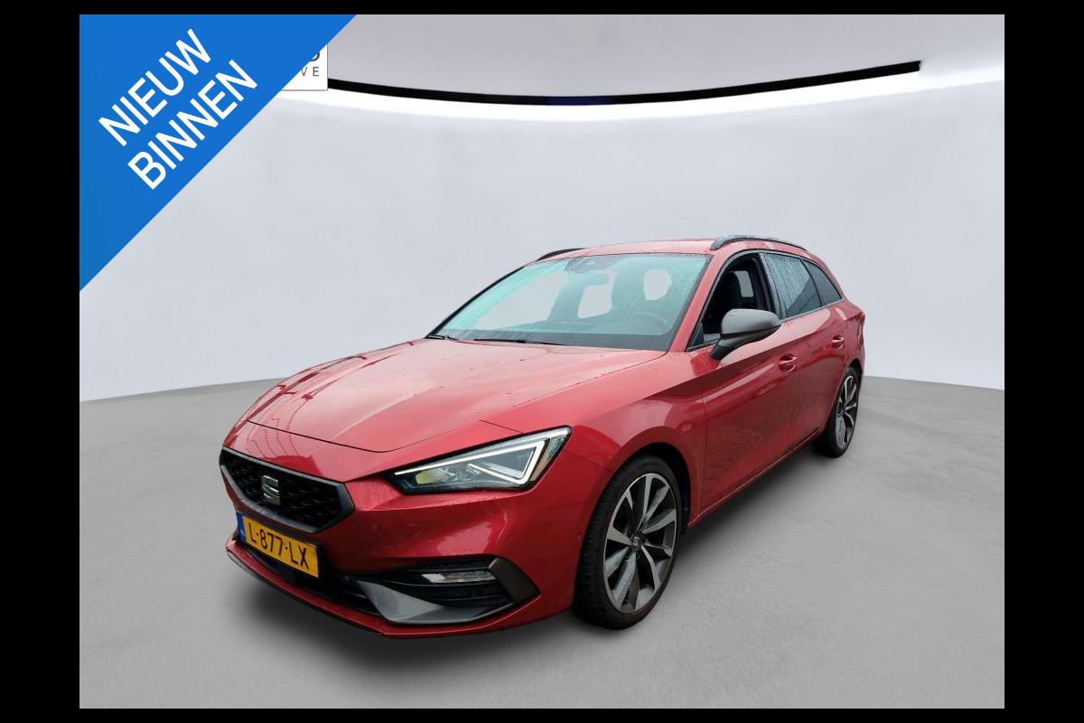 Seat Leon Sportstourer 1.5 TSI FR Business Intense NL-AUTO | TREKHAAK | CARPLAY