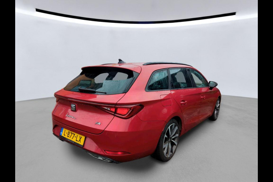 Seat Leon Sportstourer 1.5 TSI FR Business Intense NL-AUTO | TREKHAAK | CARPLAY