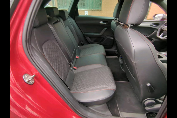 Seat Leon Sportstourer 1.5 TSI FR Business Intense NL-AUTO | TREKHAAK | CARPLAY