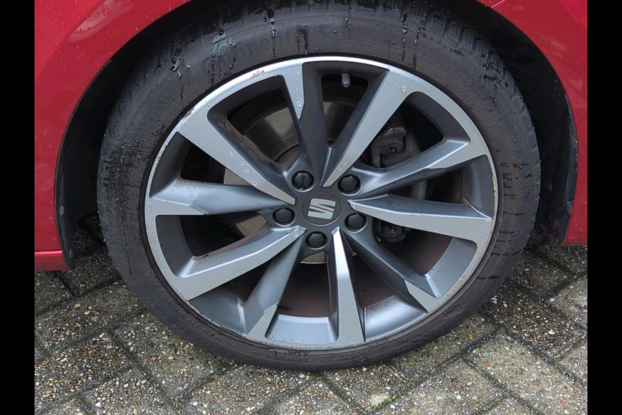 Seat Leon Sportstourer 1.5 TSI FR Business Intense NL-AUTO | TREKHAAK | CARPLAY