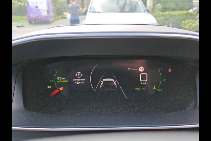 Peugeot 2008 1.2 PureTech Blue Lease Allure NL-AUTO | TREKHAAK | CAMERA