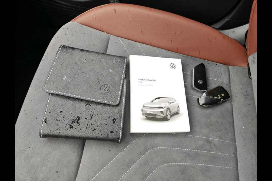 Volkswagen ID.4 First 77 kWh NL-AUTO |WARMTE POMP | STOEL VERWARMING