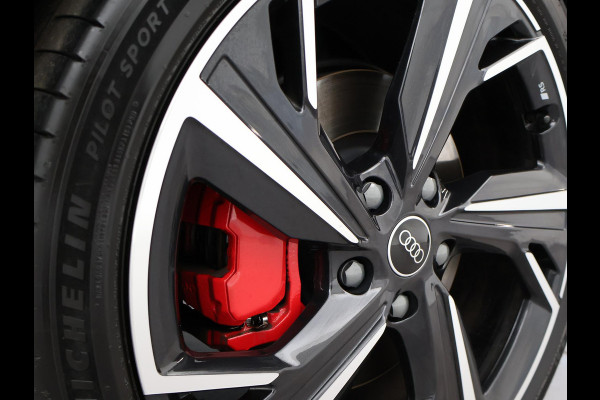 Audi A6 Avant e-tron S EDITION PERFORMANCE 100 kWh + PANORAMA | 21 INCH | LUCHTVERING | BIJRIJDER DISPLAY | TECH PRO