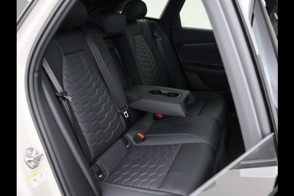 Audi A6 Avant e-tron S EDITION PERFORMANCE 100 kWh + PANORAMA | 21 INCH | LUCHTVERING | BIJRIJDER DISPLAY | TECH PRO