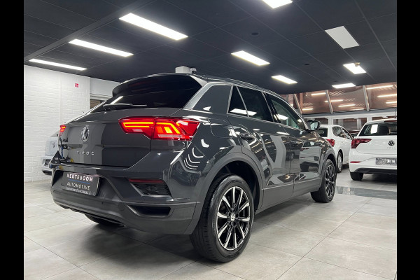Volkswagen T-Roc 1.0 TSI | PDC | Lane |Stoelverwam|Carplay|