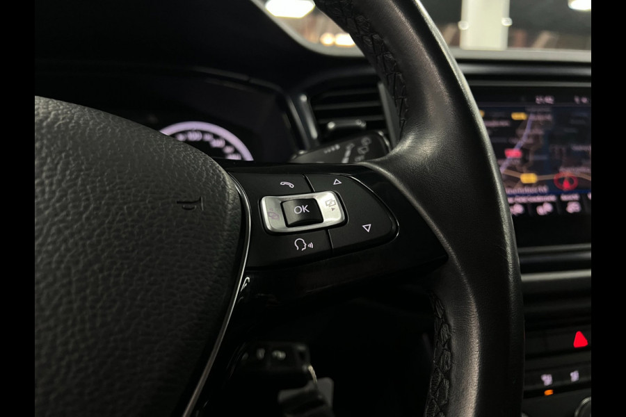 Volkswagen T-Roc 1.0 TSI | PDC | Lane |Stoelverwam|Carplay|