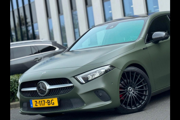 Mercedes-Benz A-Klasse 180 d AUTOMAAT Business Solution, achteruitrijcamera