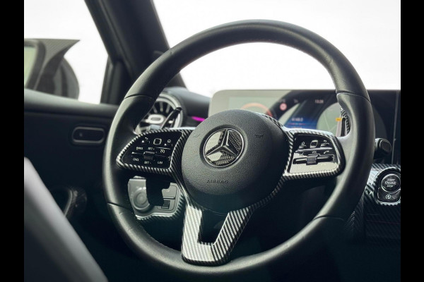 Mercedes-Benz A-Klasse 180 d AUTOMAAT Business Solution, achteruitrijcamera