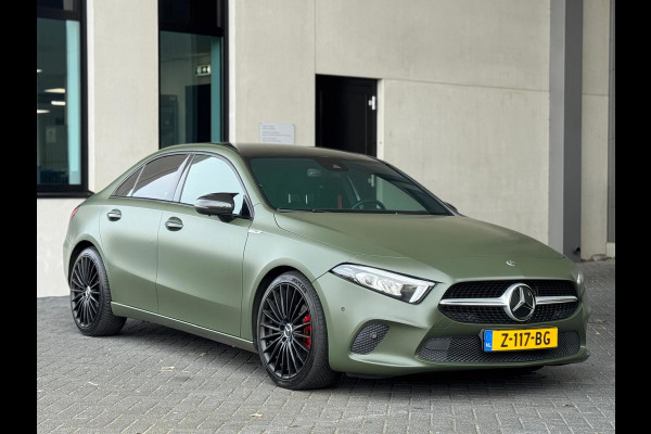 Mercedes-Benz A-Klasse 180 d AUTOMAAT Business Solution, achteruitrijcamera
