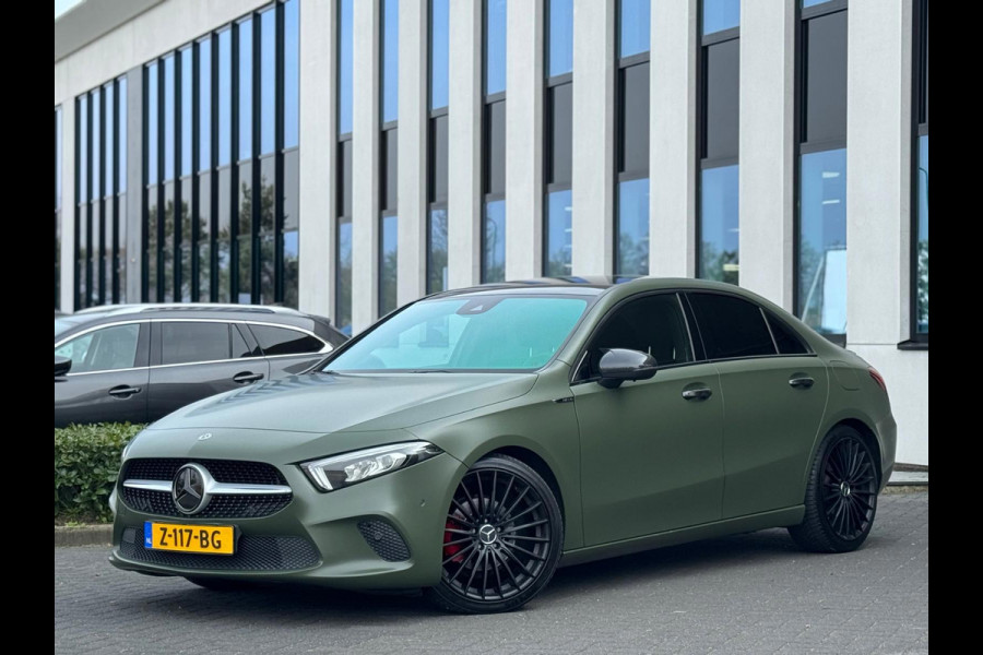 Mercedes-Benz A-Klasse 180 d AUTOMAAT Business Solution, achteruitrijcamera