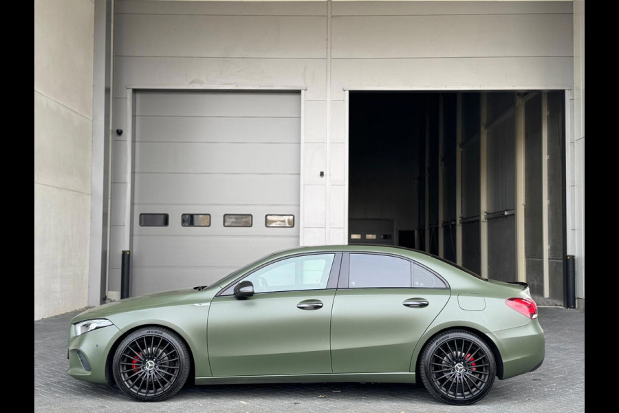 Mercedes-Benz A-Klasse 180 d AUTOMAAT Business Solution, achteruitrijcamera