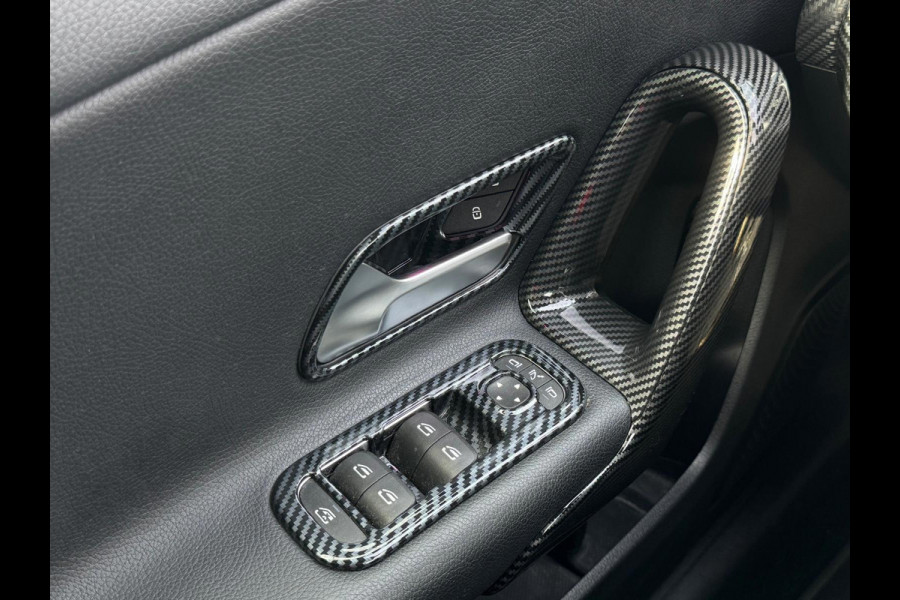 Mercedes-Benz A-Klasse 180 d AUTOMAAT Business Solution, achteruitrijcamera