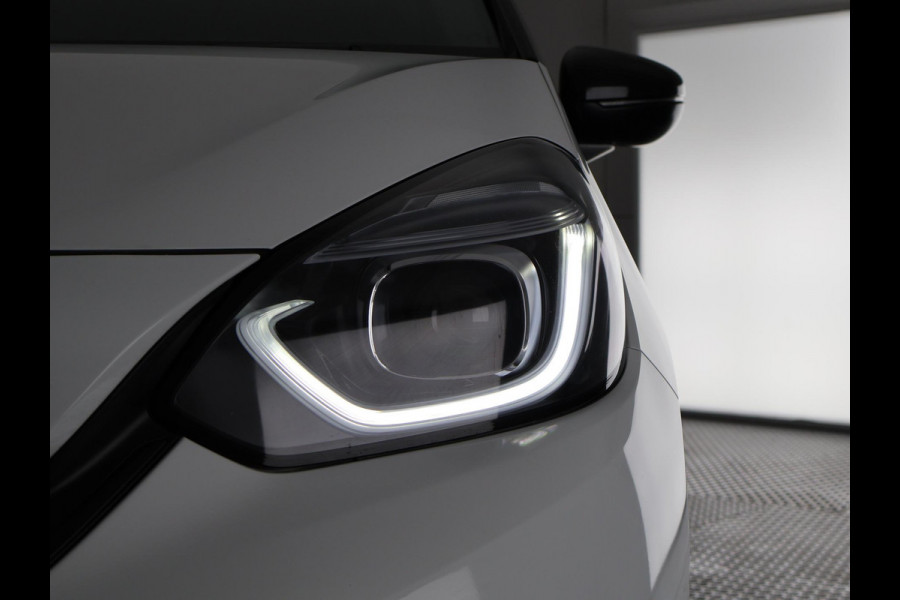 Honda Jazz 1.5 HEV AUTOMAAT ELEGANCE 1e EIG . GARANTIE 2033* STOELVERWARMING . CRUISE CONTROL . BLUETOOTH . ELEKTRISCHE RAMEN V+A