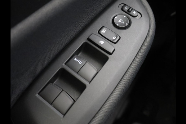 Honda Jazz 1.5 HEV AUTOMAAT ELEGANCE 1e EIG . GARANTIE 2033* STOELVERWARMING . CRUISE CONTROL . BLUETOOTH . ELEKTRISCHE RAMEN V+A