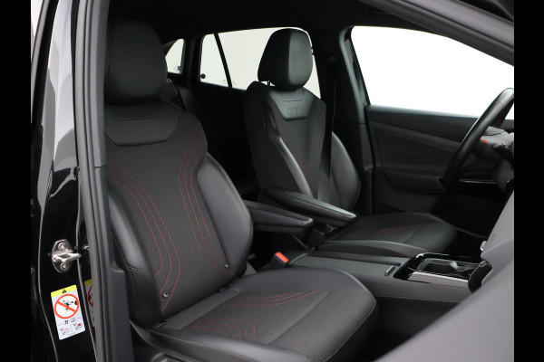 Volkswagen ID.4 GTX 4MOTION 77 kWh 300 PK + TREKHAAK | SFEERVERL. | 360 CAMERA | STUUR/STOELVERW. | ORIG. NL