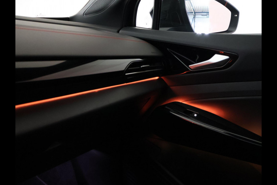 Volkswagen ID.4 GTX 4MOTION 77 kWh 300 PK + TREKHAAK | SFEERVERL. | 360 CAMERA | STUUR/STOELVERW. | ORIG. NL