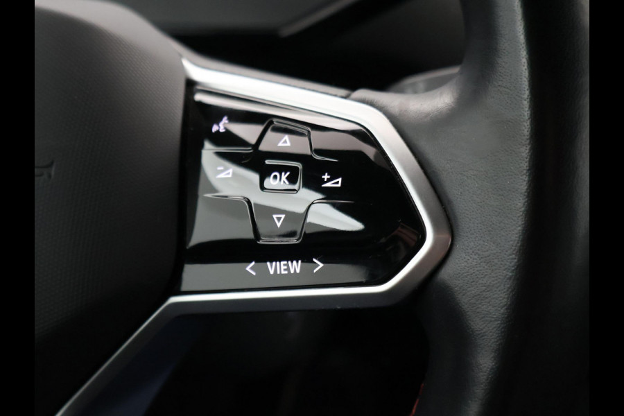 Volkswagen ID.4 GTX 4MOTION 77 kWh 300 PK + TREKHAAK | SFEERVERL. | 360 CAMERA | STUUR/STOELVERW. | ORIG. NL