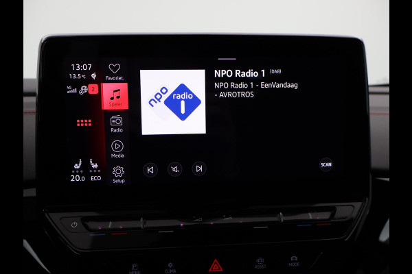 Volkswagen ID.4 GTX 4MOTION 77 kWh 300 PK + TREKHAAK | SFEERVERL. | 360 CAMERA | STUUR/STOELVERW. | ORIG. NL