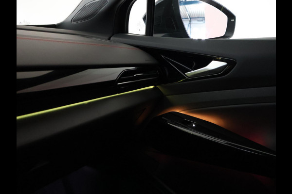 Volkswagen ID.4 GTX 4MOTION 77 kWh 300 PK + TREKHAAK | SFEERVERL. | 360 CAMERA | STUUR/STOELVERW. | ORIG. NL