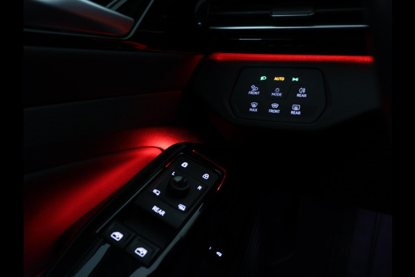 Volkswagen ID.4 GTX 4MOTION 77 kWh 300 PK + TREKHAAK | SFEERVERL. | 360 CAMERA | STUUR/STOELVERW. | ORIG. NL