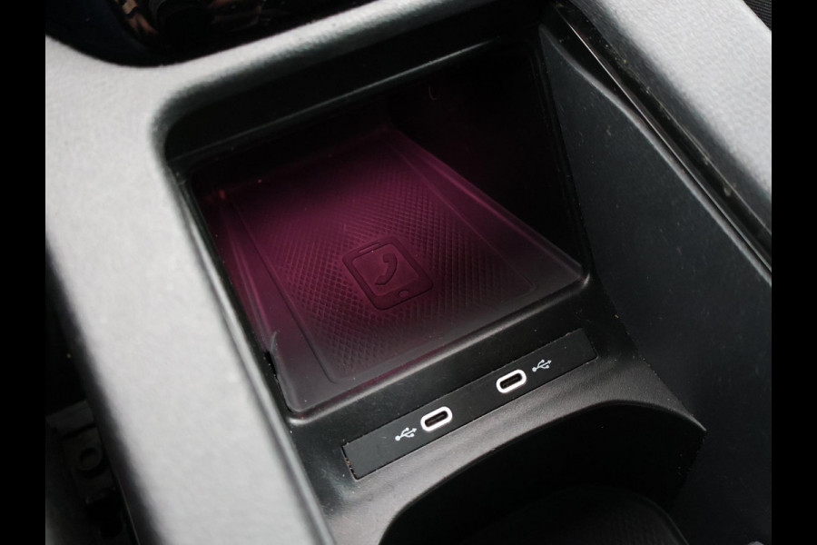 Volkswagen ID.4 GTX 4MOTION 77 kWh 300 PK + TREKHAAK | SFEERVERL. | 360 CAMERA | STUUR/STOELVERW. | ORIG. NL